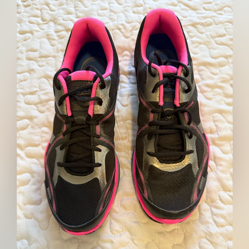 Women's Ryka Black and Pink Athletic Shoes